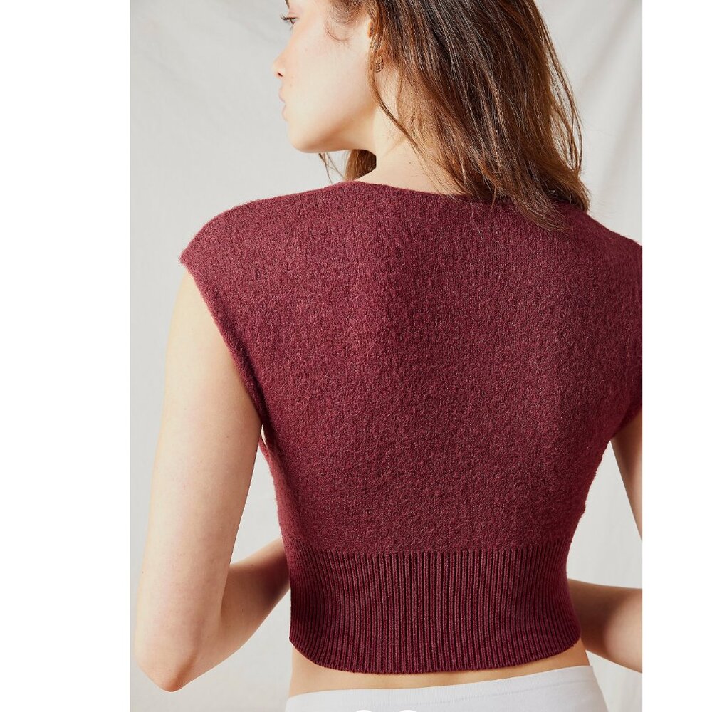 Free People Intimately She Cute Cozy Fuzzy Crop Top: Medium - Picture 3 of 8